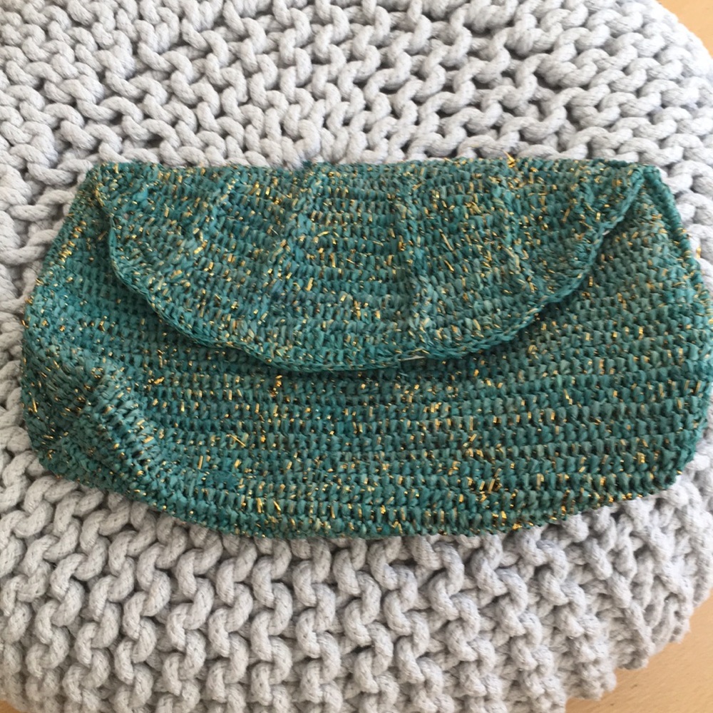 Mar Y Sol Raffia Clutch